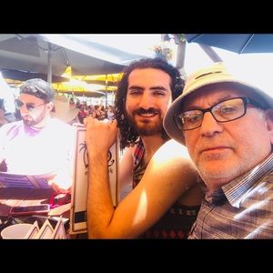 Meet your Posher, Abbas